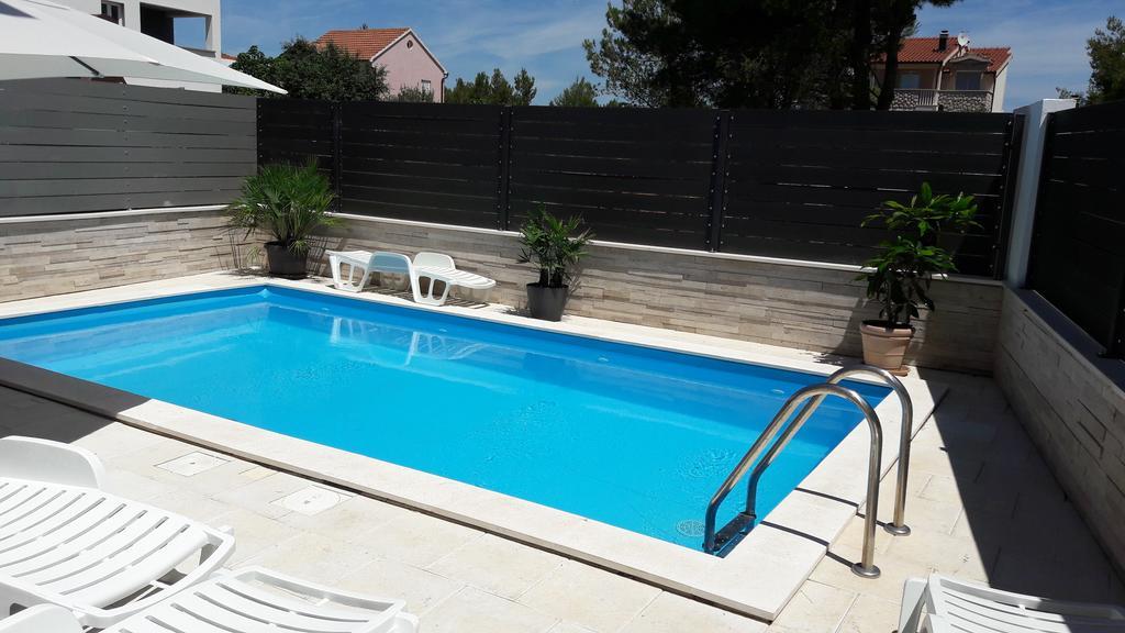 Apartments Hrvoje Vodice Eksteriør billede